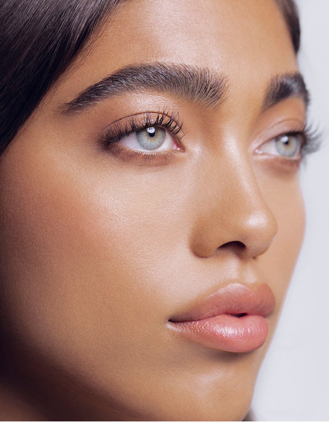 RevitaBrow Advanced results on full, defined brows